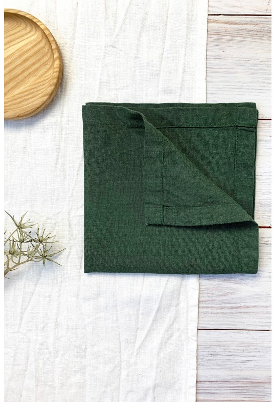Linen napkins in Dark green