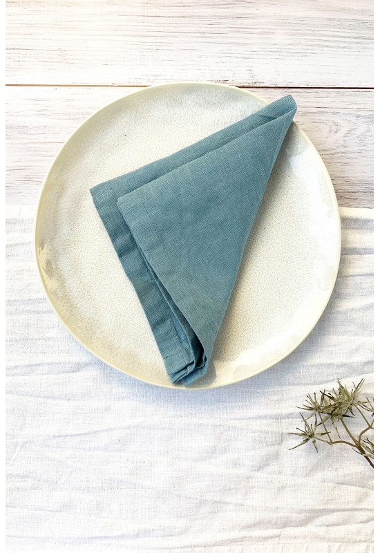 https://www.touchablelinen.com/image/cache/catalog/products/21/Linen-napkins-in-Dusty-blue-2-550x800.jpg