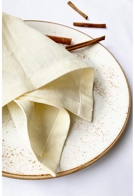 https://www.touchablelinen.com/image/cache/catalog/products/22/Linen-napkins-in-Off-white-11-550x800.jpg